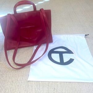 Telfar Medium shopping bag in oxblood